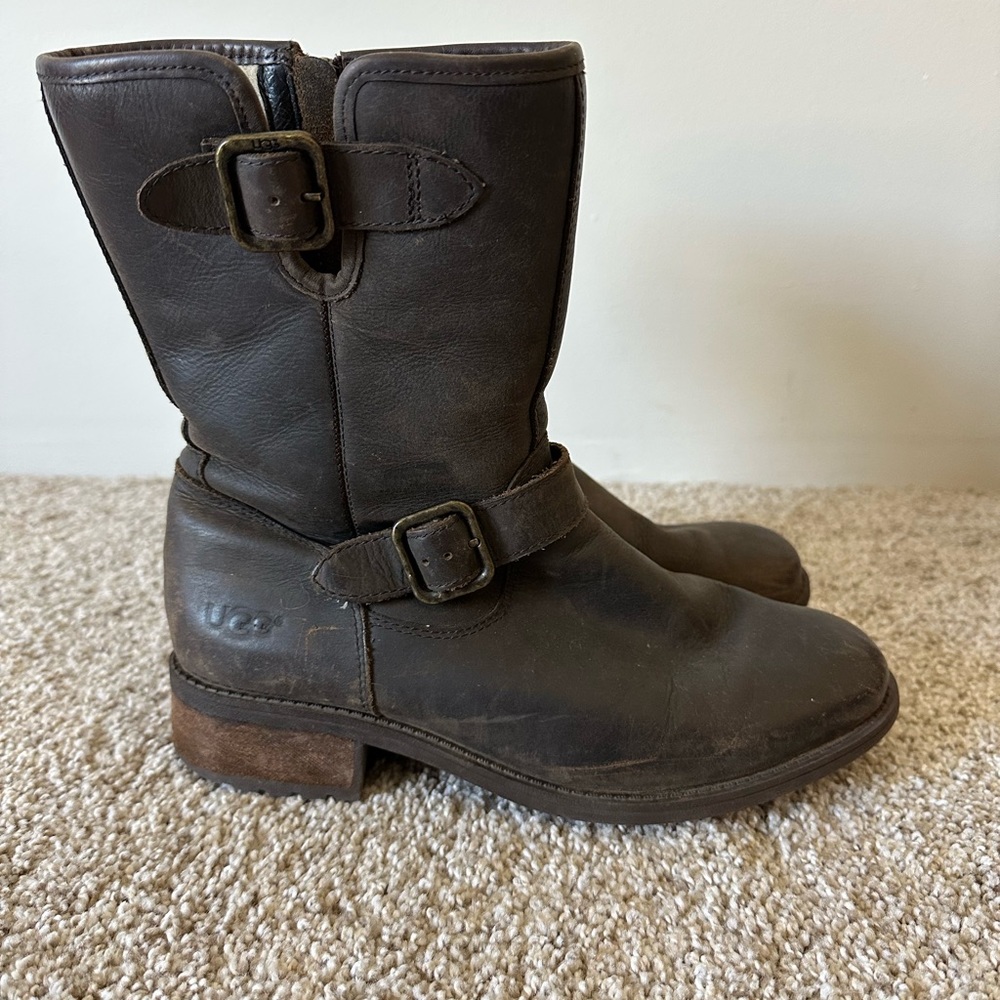 UGG boots, Size 8